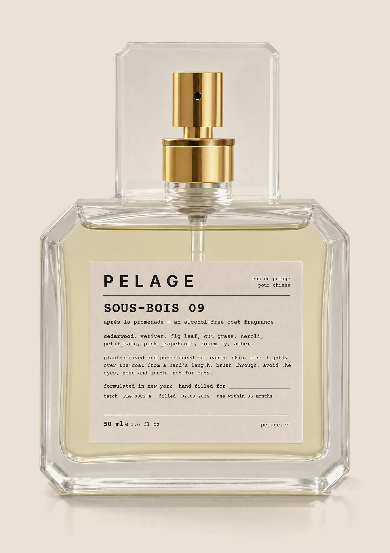 The Pelage Sous-Bois 09 bottle: clear glass, gold atomiser, cream label. Computer-generated image.